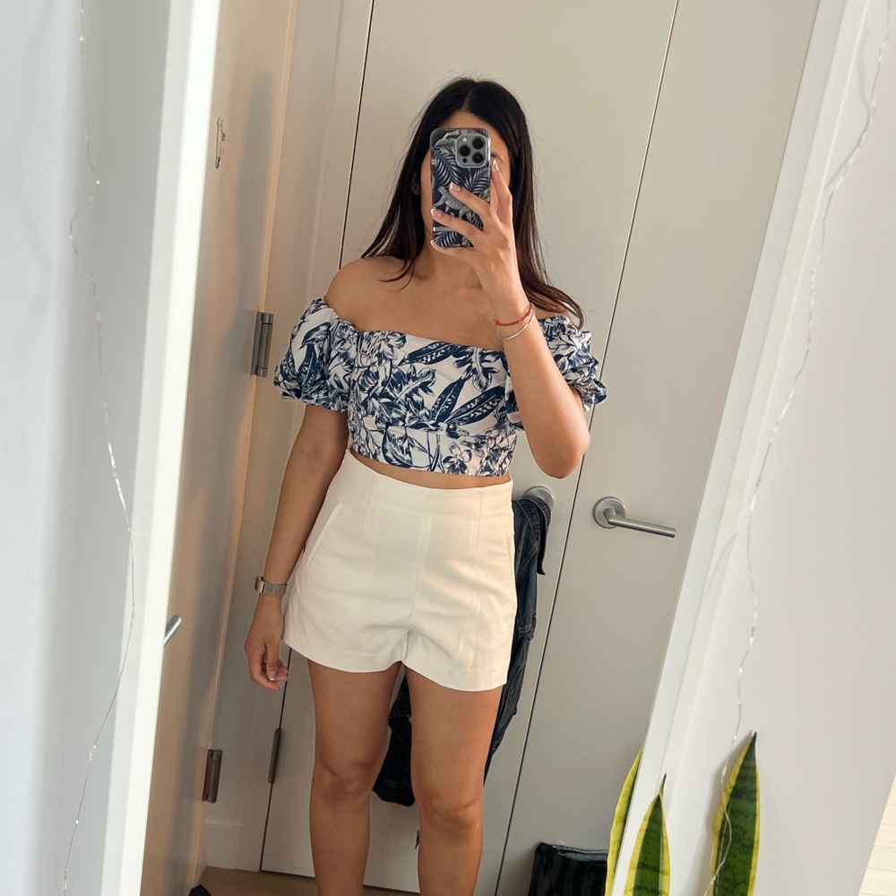 Off-The-Shoulder Poplin Set Top